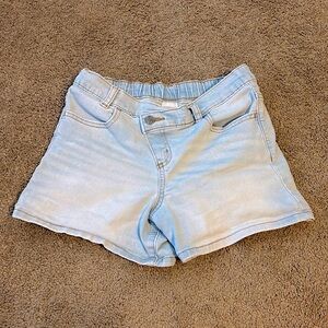Im selling a pair of light denim jean shorts! size Large 10-12 in girls sizes